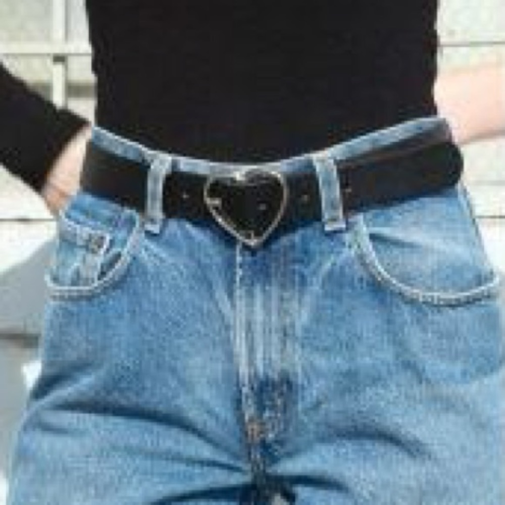 Brandy Melville belt